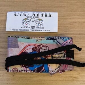 WOD STYLE Wonder Woman cloth Wrist Wraps